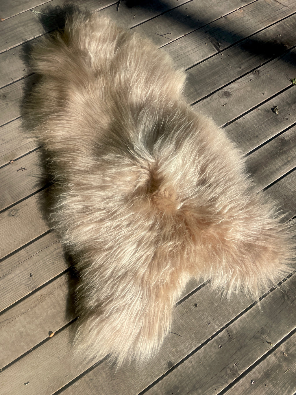 Faye Icelandic Sheepskin